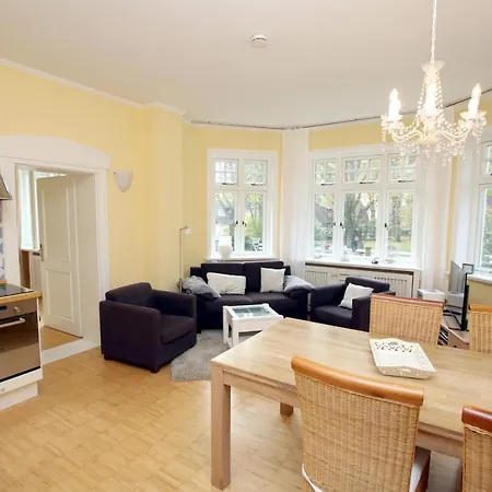 Gmelinstra_e 22_ Whg_ 3_ Haus Frie Daire *